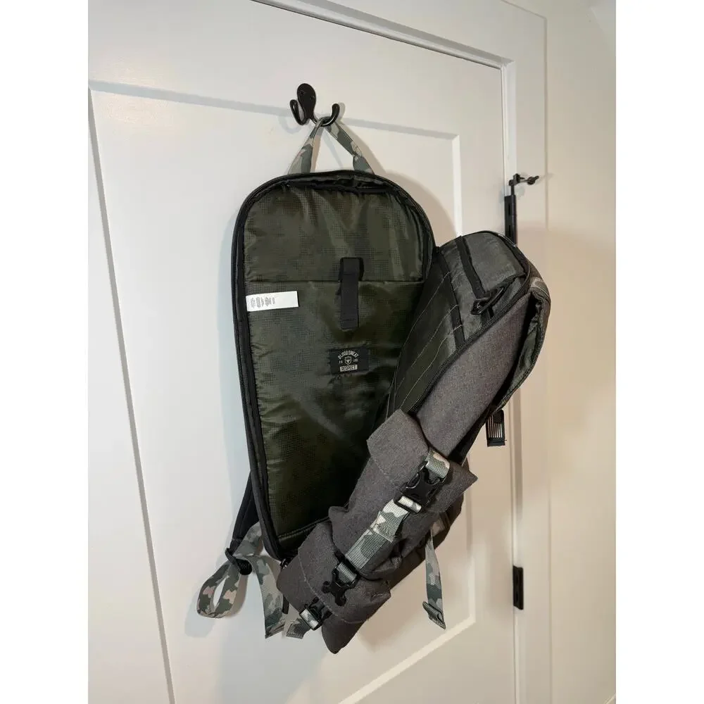 Under Armour  Project Rock Camouflage Hiking Casual Preppy Backpack. 30L.